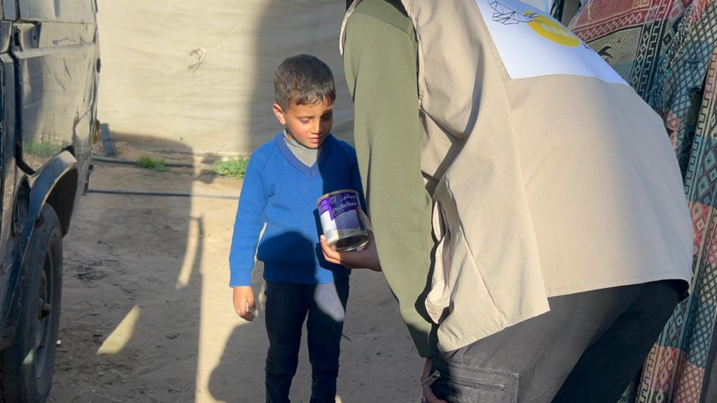 Association Amani - Opération lait à Rafah - AMANI Operation lait a Rafah 02