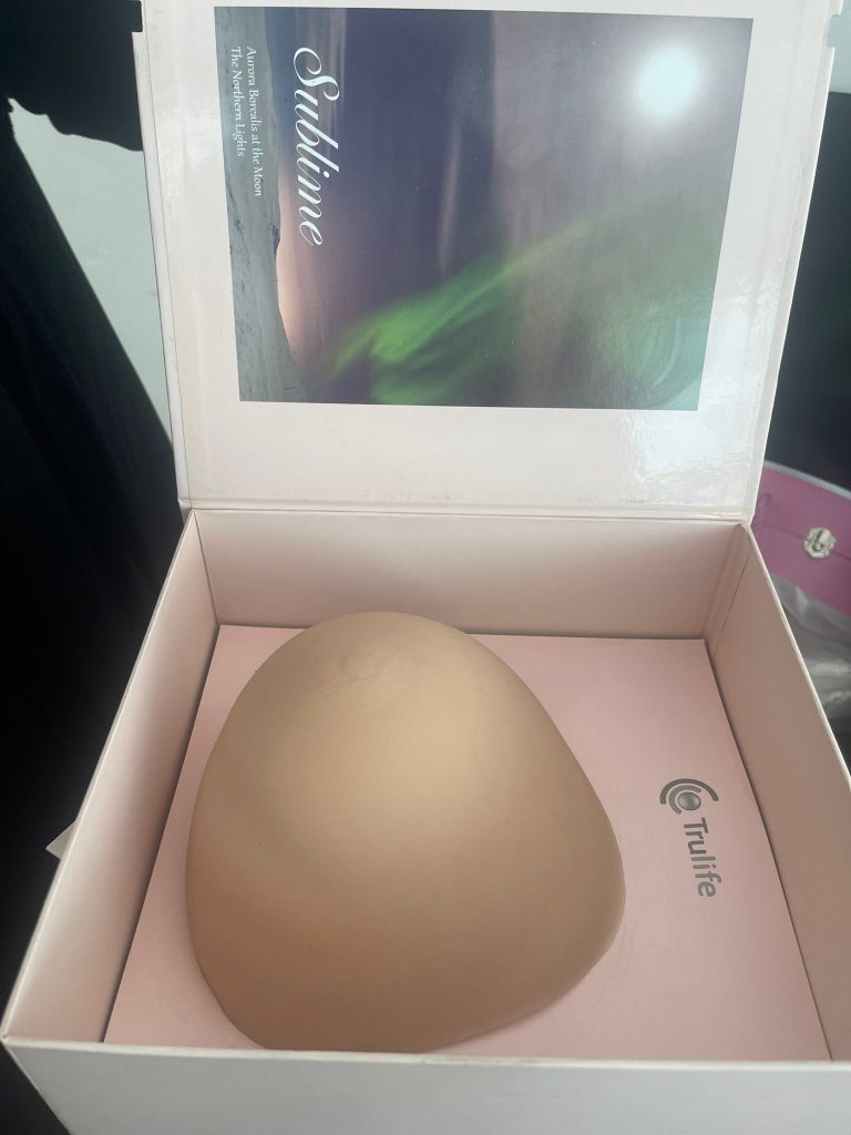 Association Amani - Achat des prothèses mammaires - Achat des protheses mammaires pour les femmes operees pour cancer du sein. 6