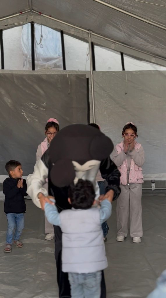 Association Amani - Aïd Al-Fitr à Gaza : Entre sourires, chants et distribution de lait infantile - 2026 03 31 03