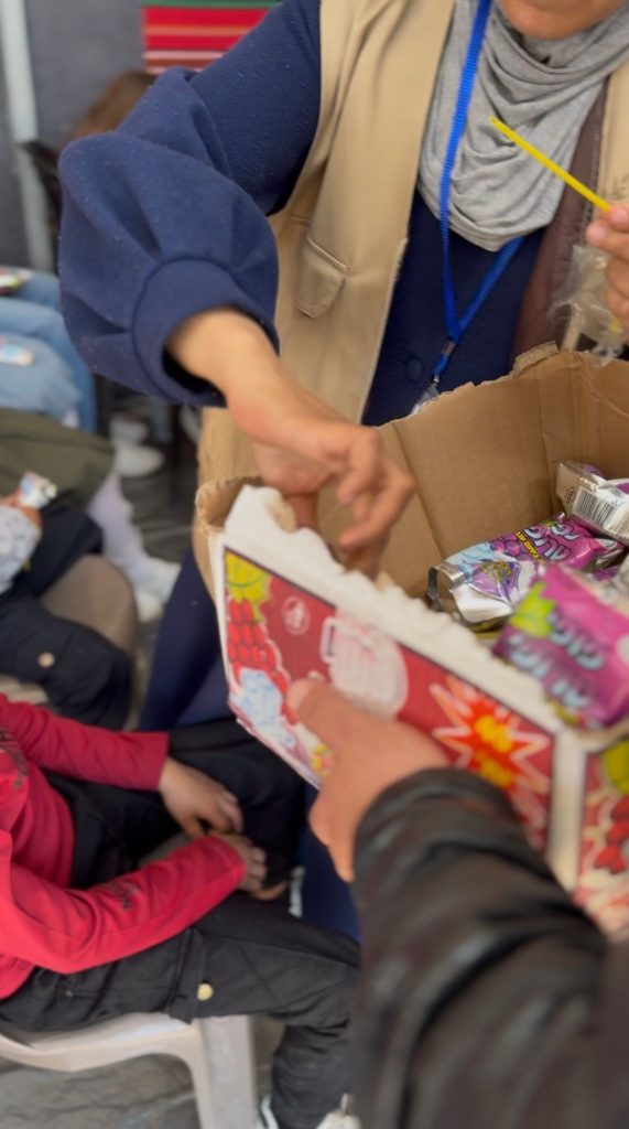 Association Amani - Aïd Al-Fitr à Gaza : Entre sourires, chants et distribution de lait infantile - 2026 03 31 05