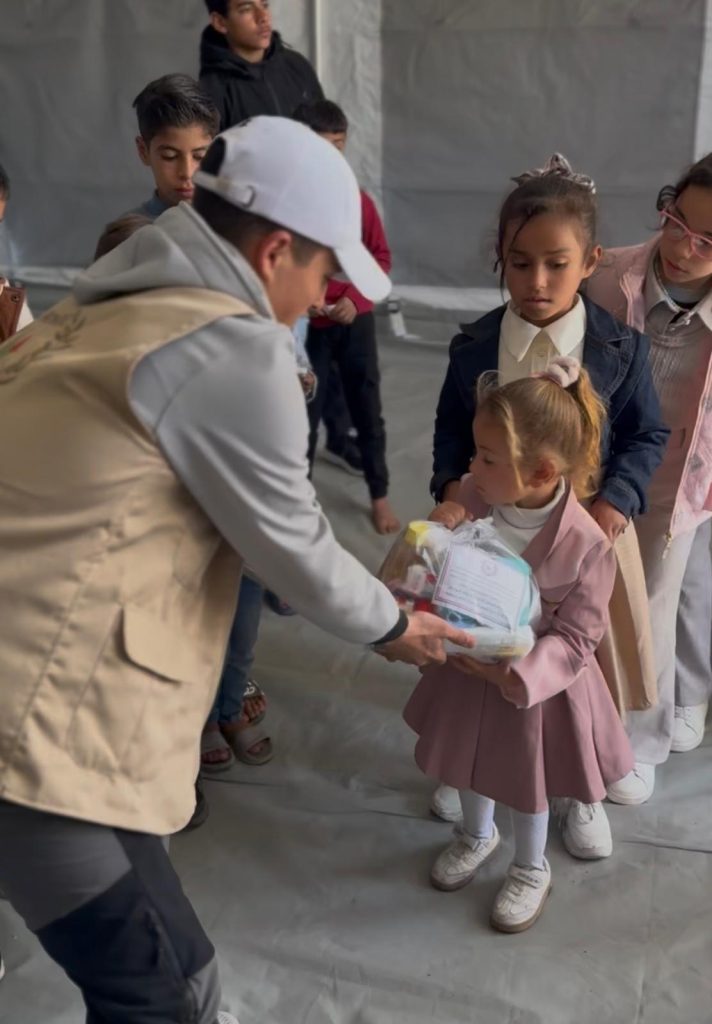Association Amani - Aïd Al-Fitr à Gaza : Entre sourires, chants et distribution de lait infantile - 2026 03 31 14