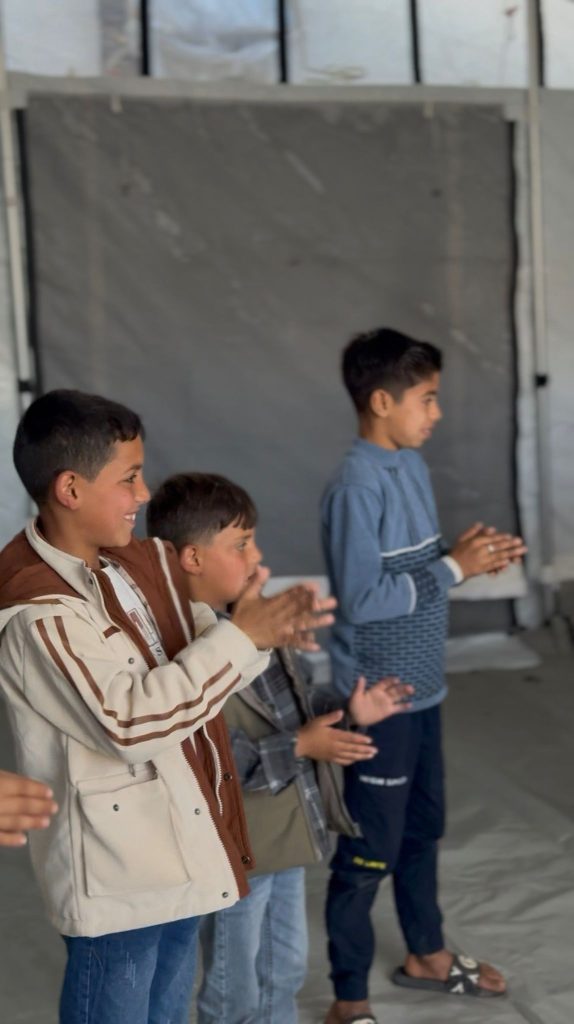 Association Amani - Aïd Al-Fitr à Gaza : Entre sourires, chants et distribution de lait infantile - 2026 03 31 16