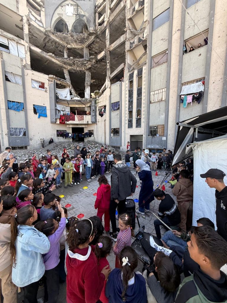 Association Amani - Aïd Al-Fitr à Gaza : Entre sourires, chants et distribution de lait infantile - 2026 03 31 27